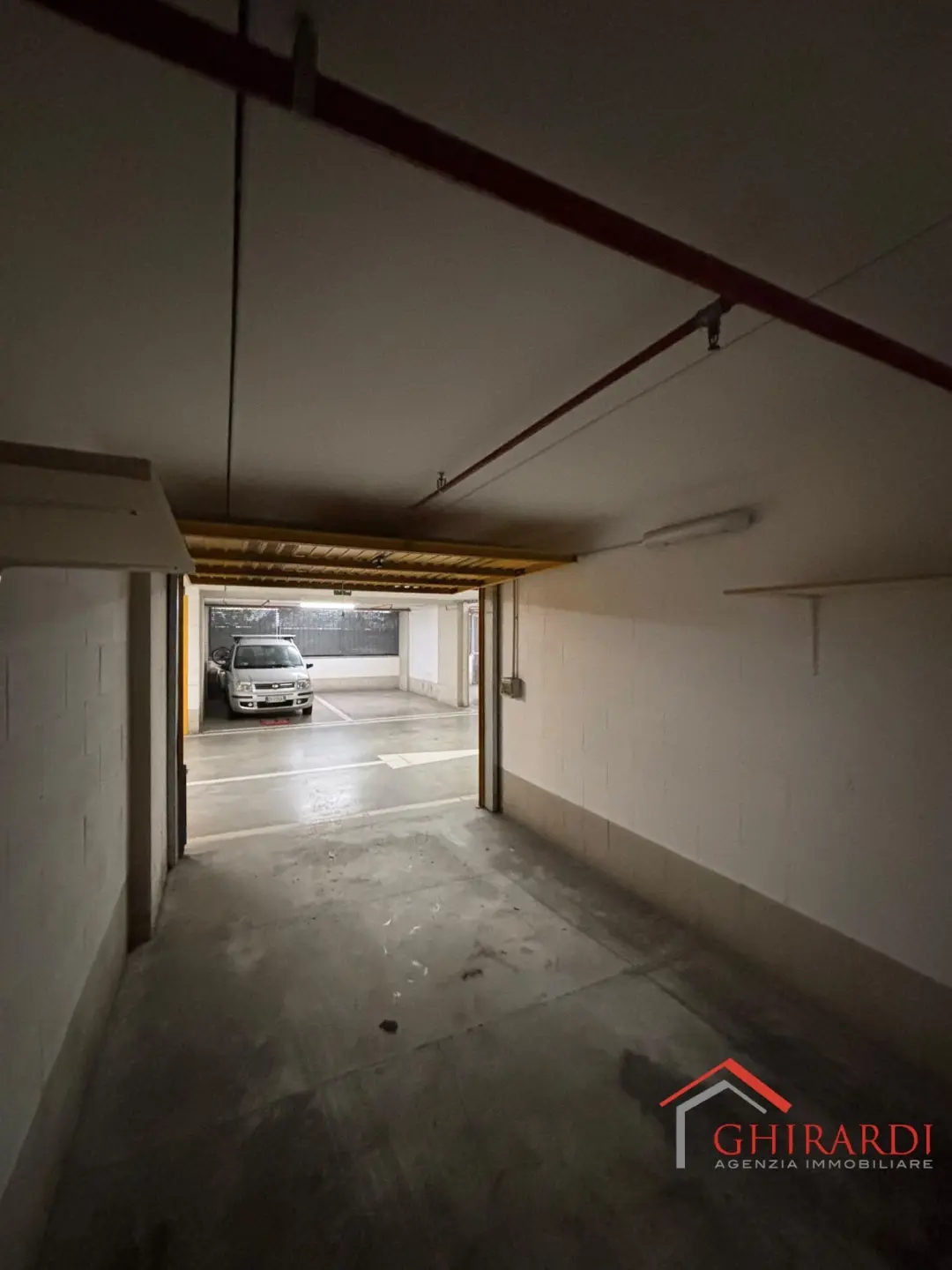 Immagine per Garage in vendita a Genova via Emanuele Ferro