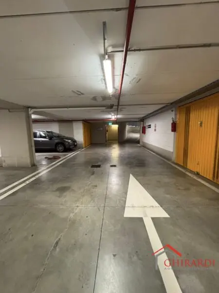 Garage via Emanuele Ferro, Sestri Ponente, Genova