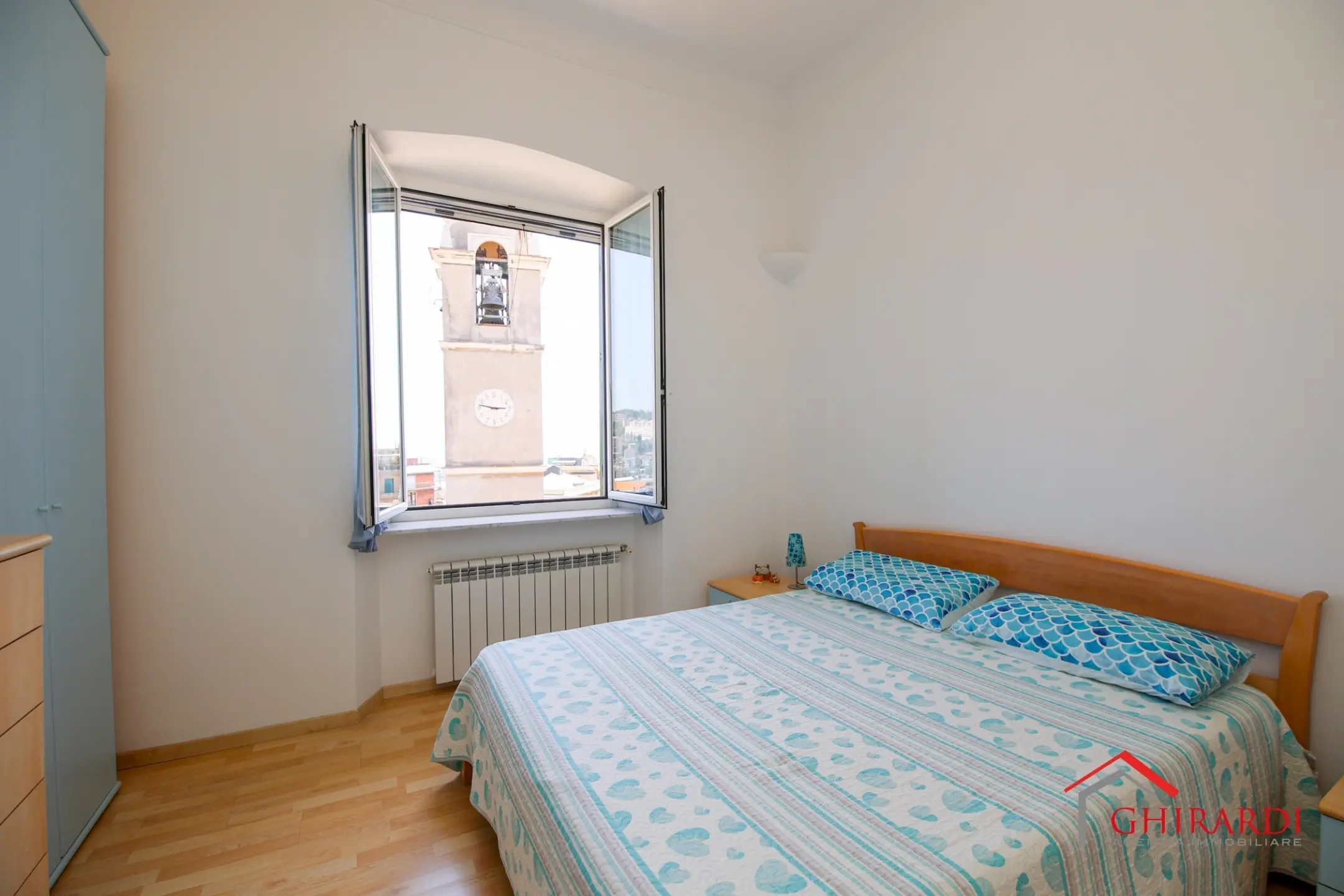 Immagine per Quadrilocale in vendita a Genova via Domenico Oliva 7