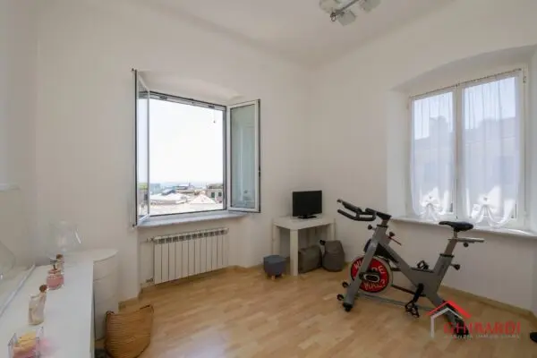 Quadrilocale via Domenico Oliva 7, Sestri Ponente, Genova