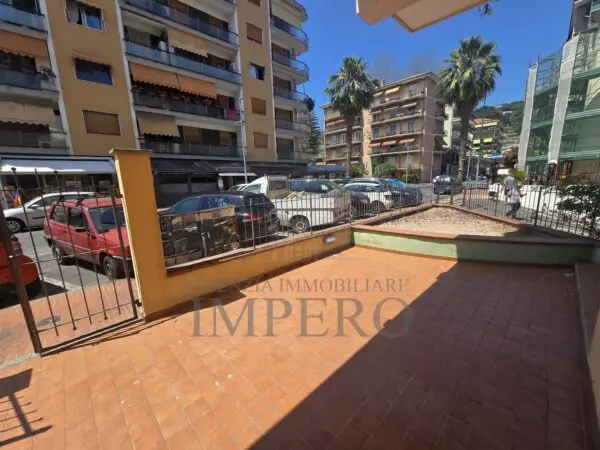 Negozio via Papa Giovanni Xxiii 1, Ventimiglia
