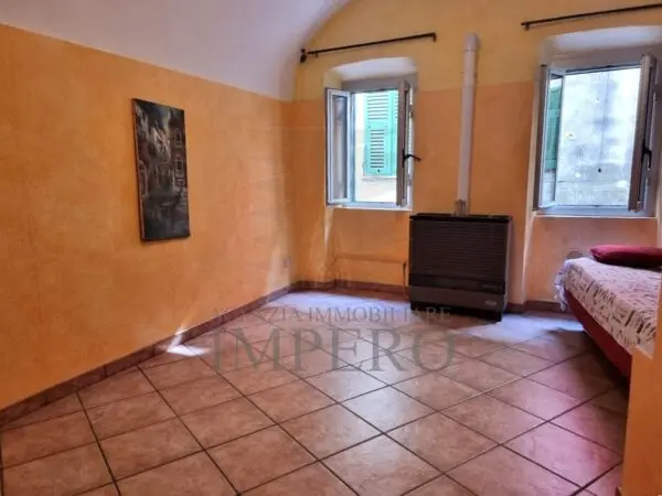 Bilocale via Salita Alle Mura 17, Ventimiglia