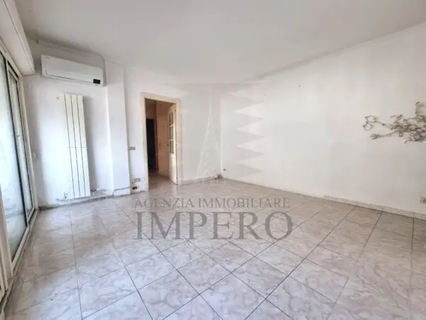 Quadrilocale via San Secondo 13, Ventimiglia