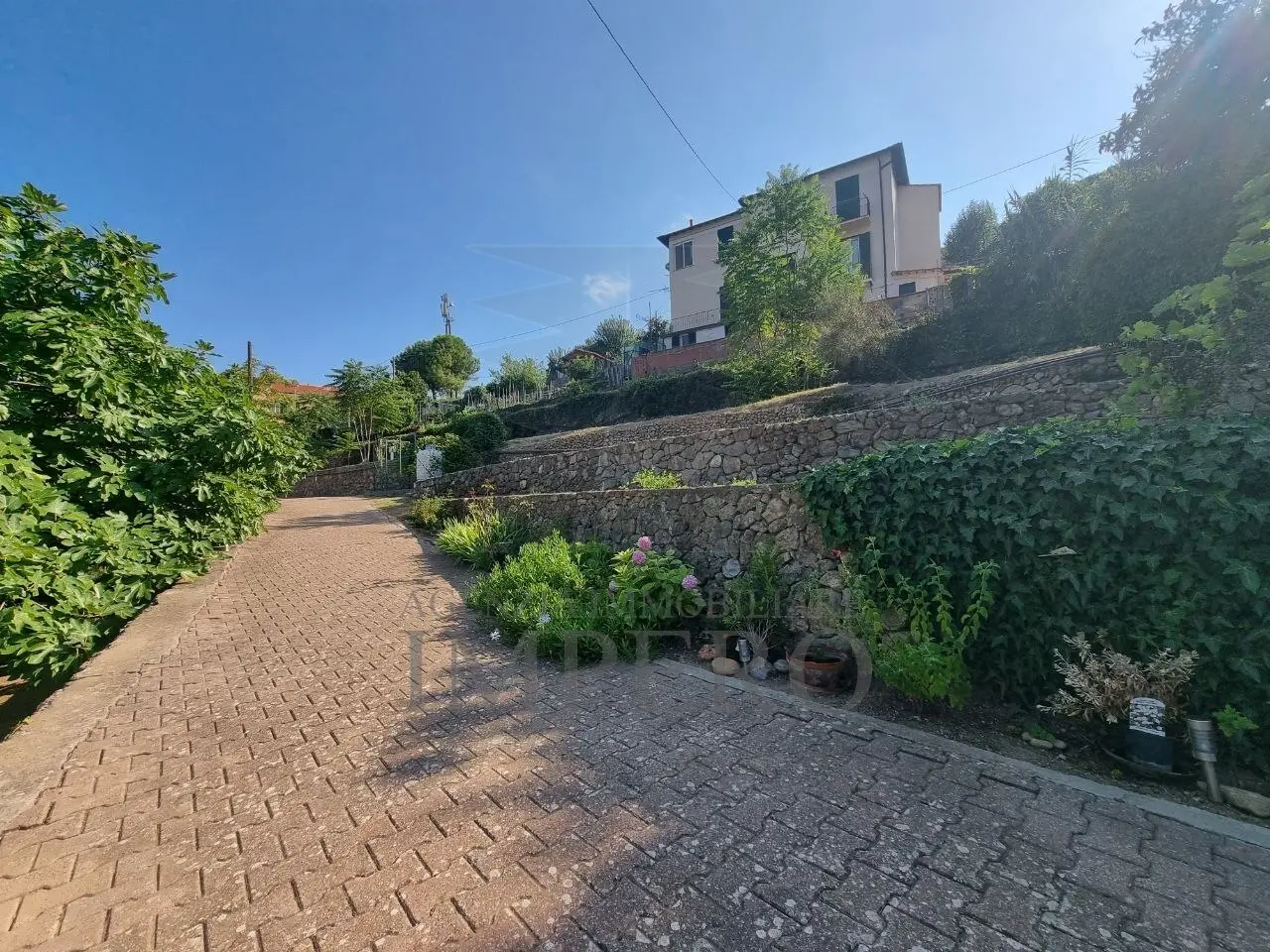 Immagine per Villa trifamiliare in vendita a Ventimiglia via Daffra 16
