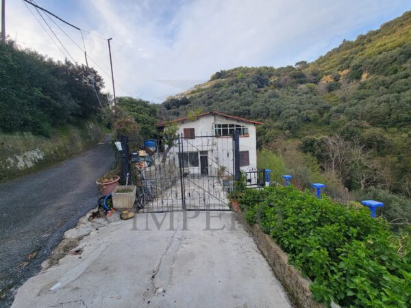 Porzione Di Casa strada Valloni, Ventimiglia