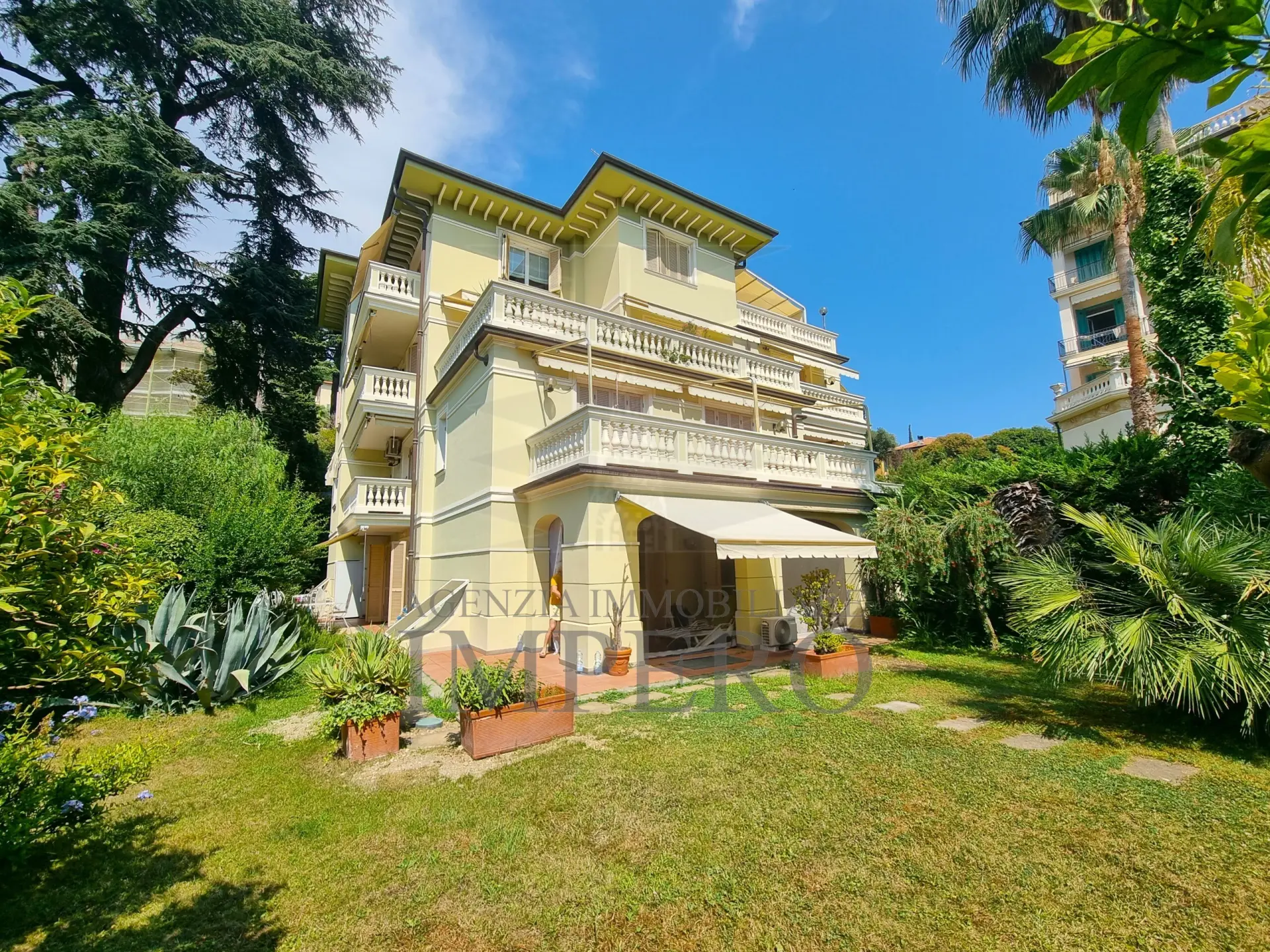 Immagine per Appartamento in vendita a Bordighera via Galileo Galilei 3