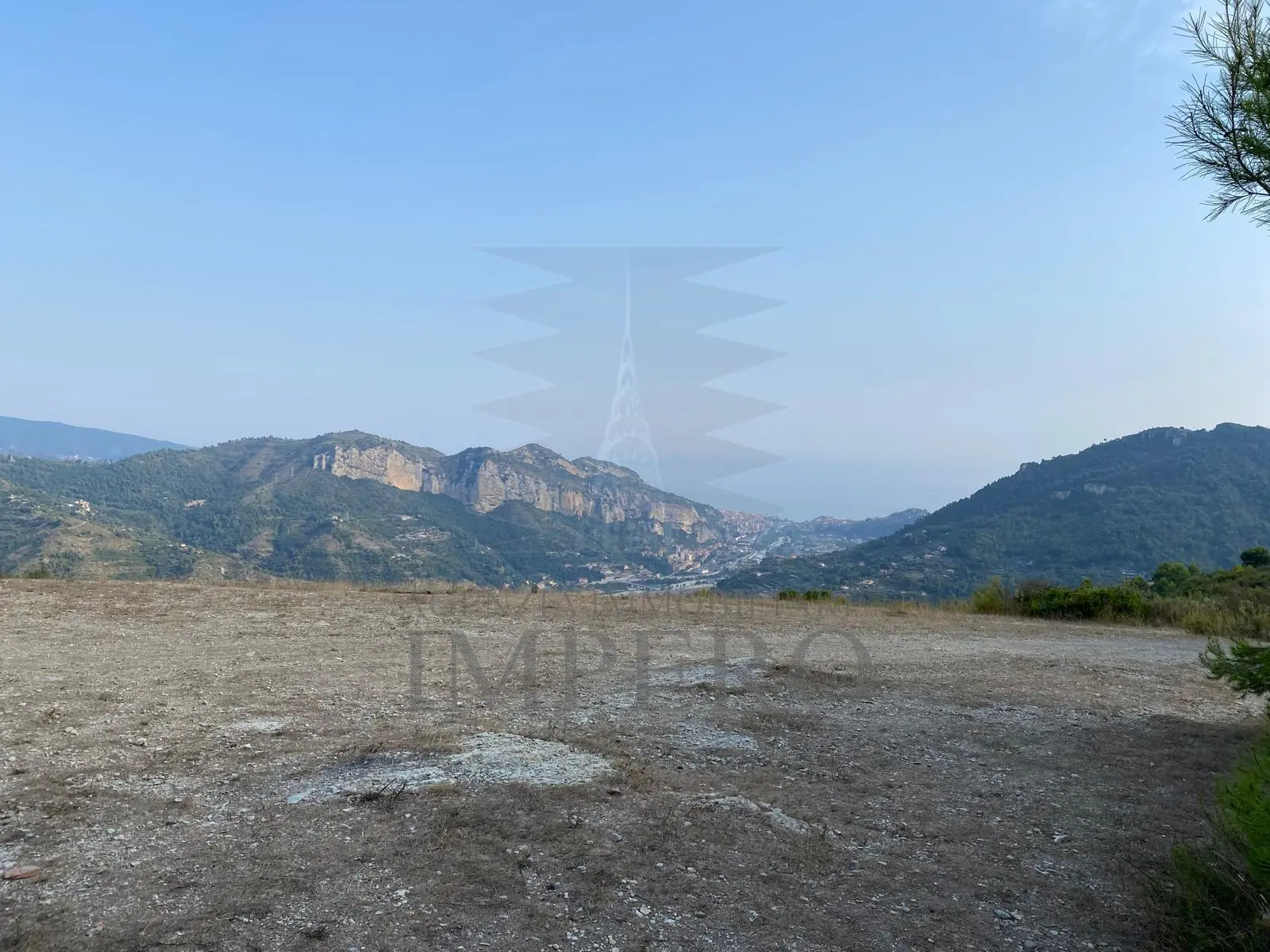 Immagine per Terreno in vendita a Ventimiglia via Alla Stazione 40