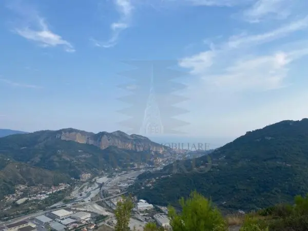 Terreno via Alla Stazione 40, Ventimiglia