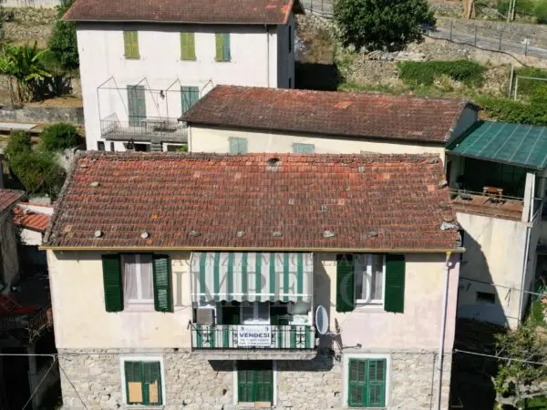 Quadrilocale via Domenico Tempesta 36, Ventimiglia