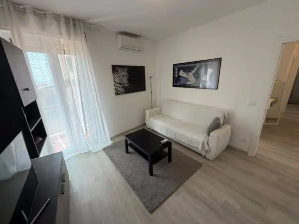Trilocale via Lamarmora 161, Sanremo