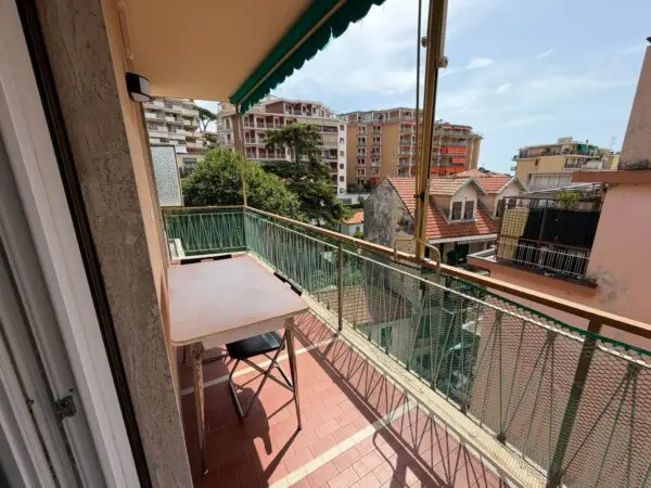 Trilocale via Lamarmora 161, Sanremo