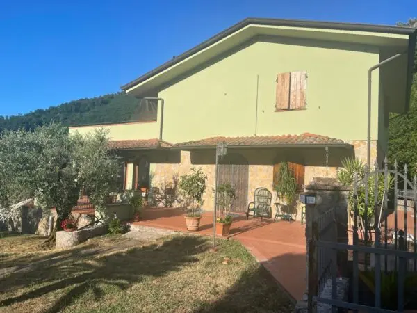 Villa via Vecchia I, Maggiano, Lucca