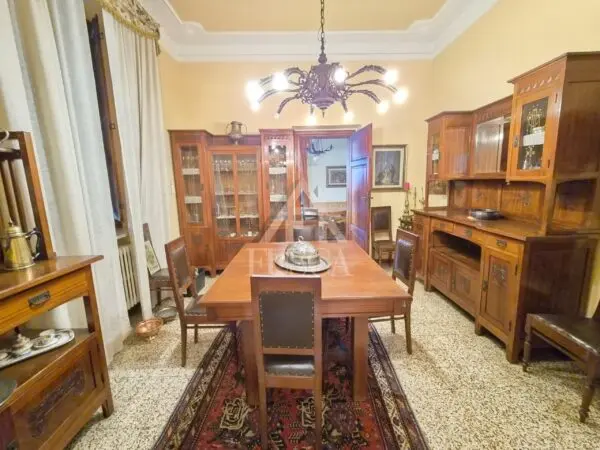 Villa viale Giosuè Carducci 557, San Concordio Contrada, Lucca