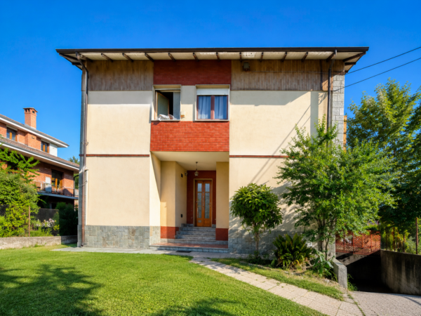 Appartamento via Pietre, Alpignano
