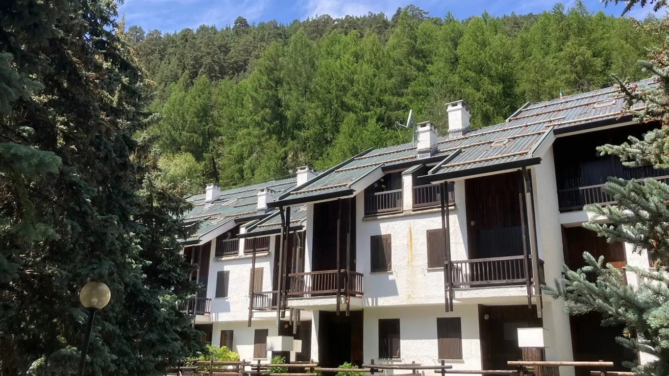 Immagine per Appartamento in affitto a Cesana Torinese Via Ortigara