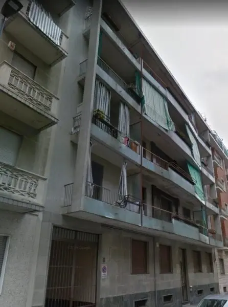 Box via Nigra, Torino