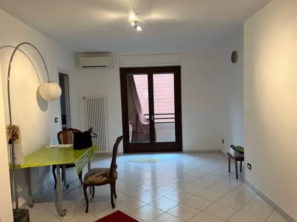 Appartamento via Cellini, Torino