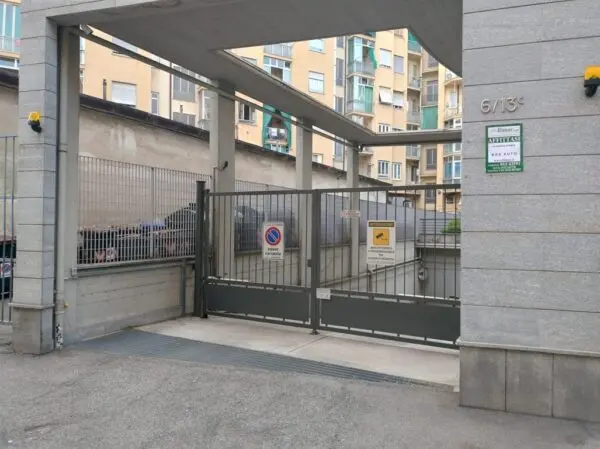 Box via Spano, Torino