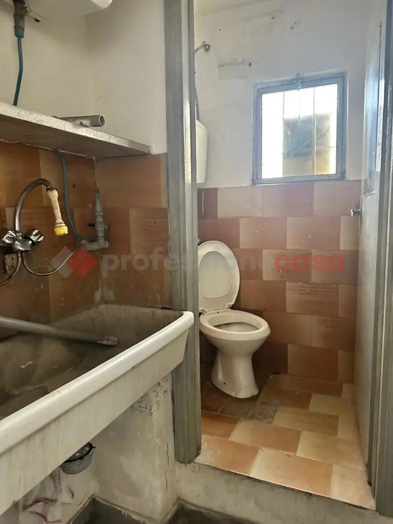 Immagine per Laboratorio in vendita a Subbiano via Subbiano Via Signorini