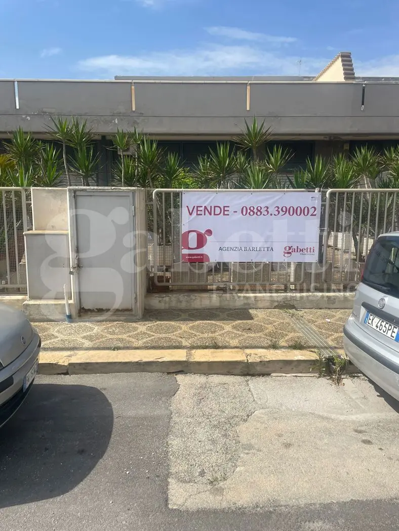 Immagine per Capannone Industriale in vendita a Barletta via Del Mare