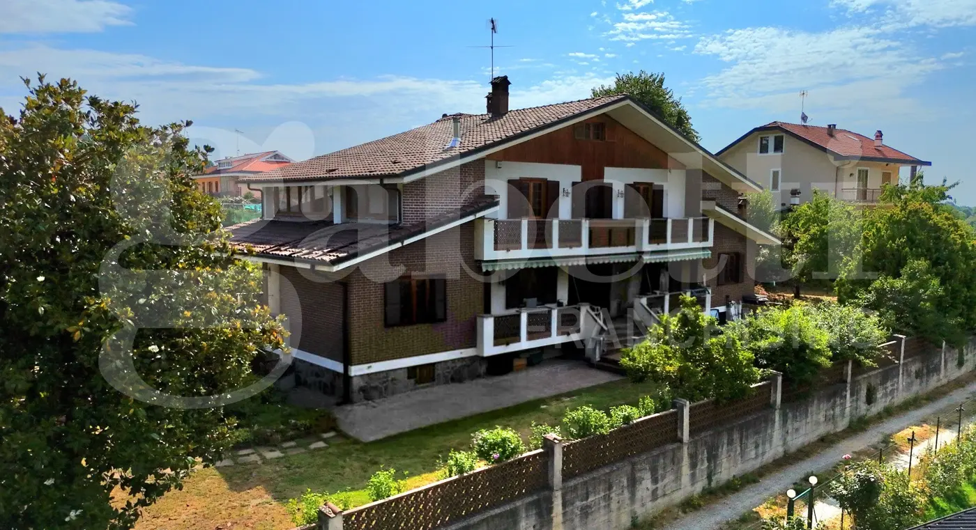 Villa Bifamiliare via Tetto 15, Reano