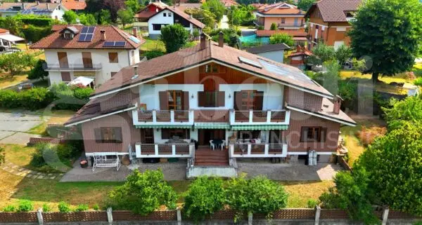 Villa Bifamiliare via Tetto 15, Reano