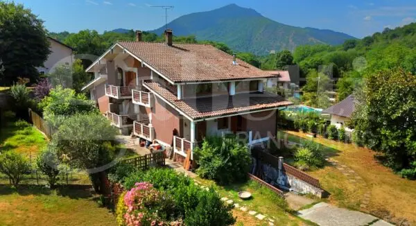 Villa Bifamiliare via Tetto 15, Reano