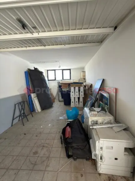 Laboratorio via Newton 51, Arezzo