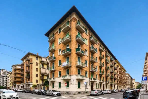 Appartamento via Rosta 28, Campidoglio, Torino