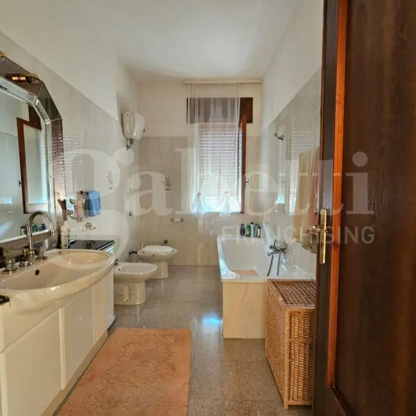 Villa via Fiume Lao 192, Scalea