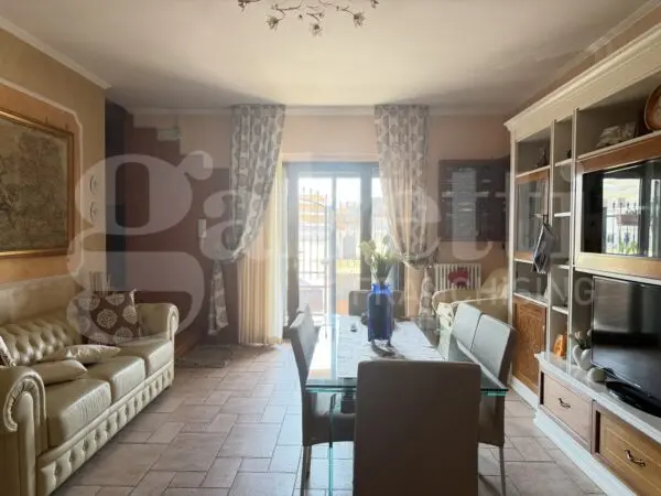 Villa via Candela, Cerignola