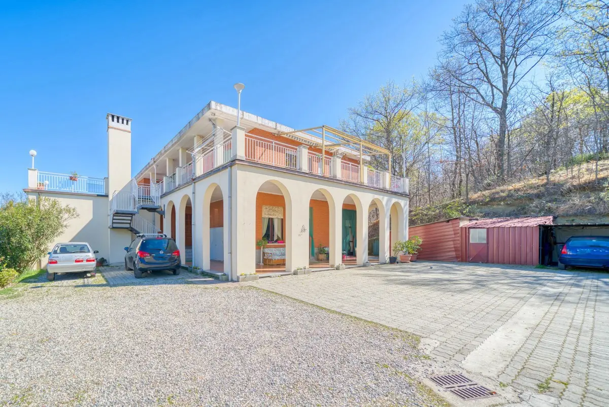 Immagine per Palazzo in vendita a Baldissero Torinese strada Bellavista 5