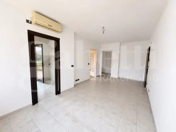 Appartamento via Migliarone, Alpignano