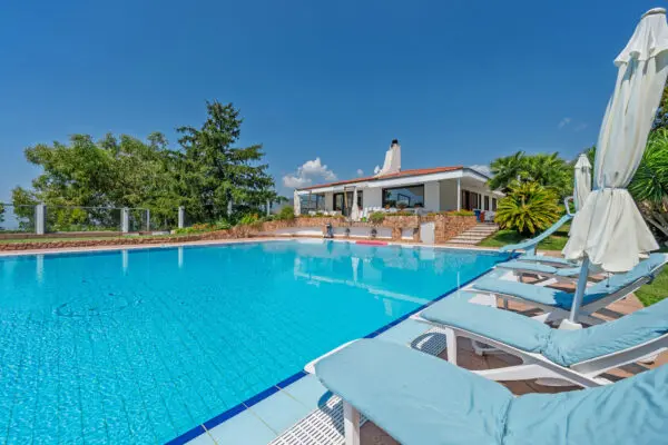Villa strada Collette Beulle 30, Sanremo