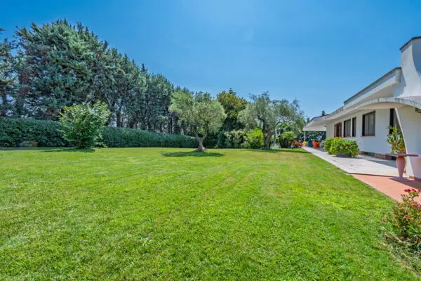 Villa strada Collette Beulle 30, Sanremo