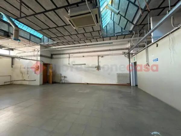 Immagine per Laboratorio in affitto a Arezzo