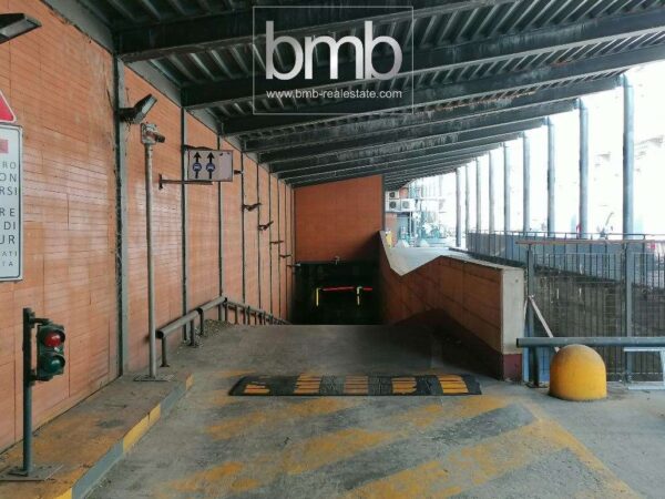 Immagine per Garage in vendita a Torino piazzale Valdo Fusi
