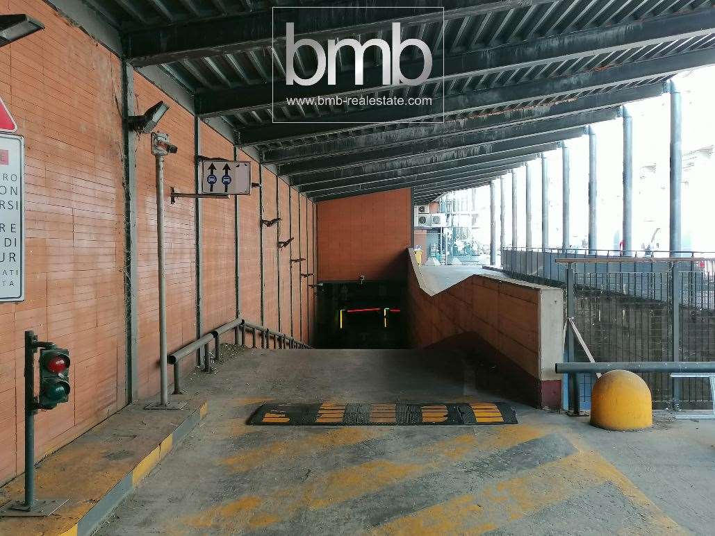 Immagine per Garage in vendita a Torino piazzale Valdo Fusi