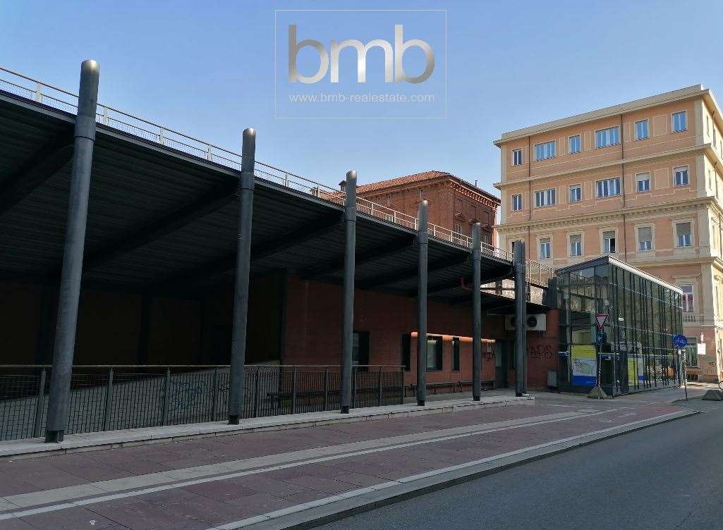 Immagine per Garage in vendita a Torino piazzale Valdo Fusi