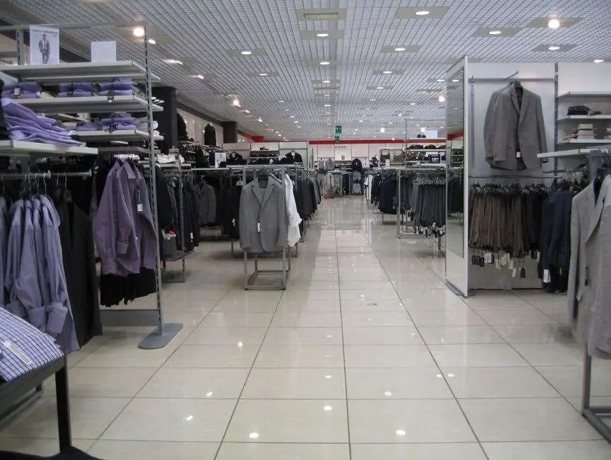 Immagine per Capannone in vendita a Romagnano Sesia via Novara 398