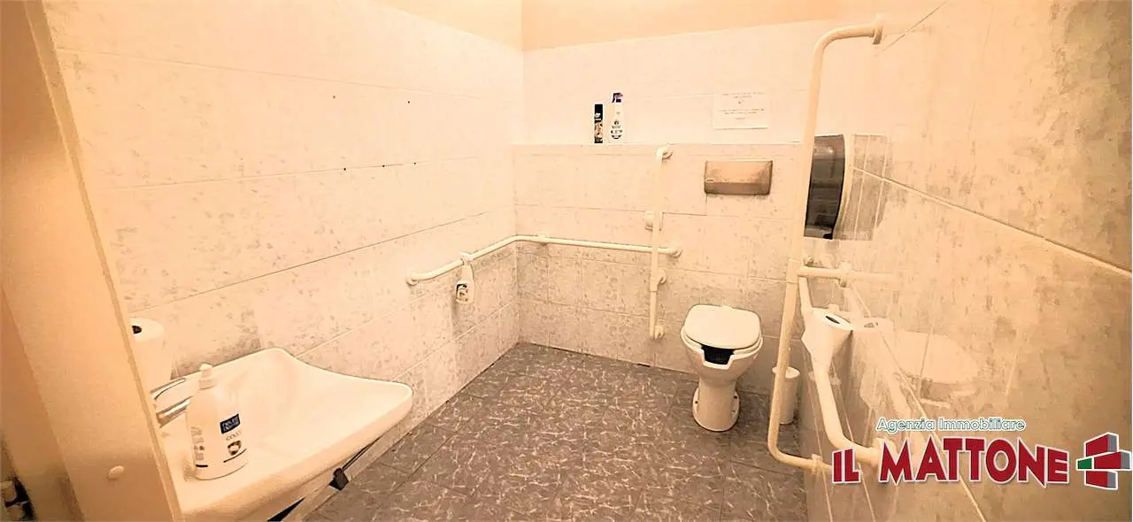 Immagine per Ufficio in affitto a Genova via Antonio Cantore
