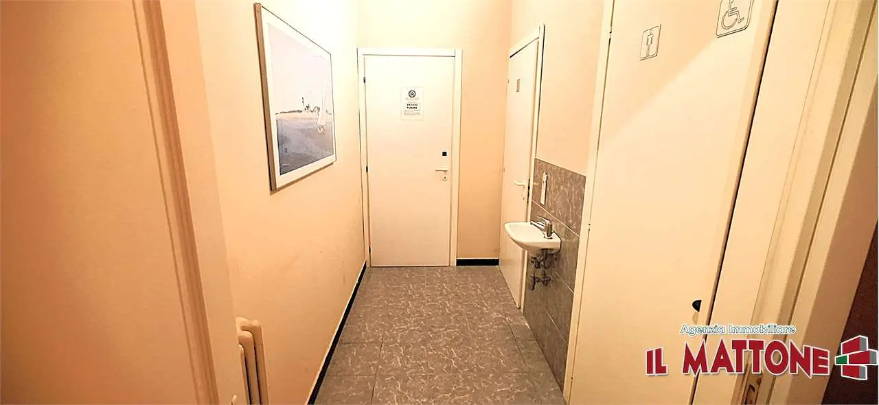 Immagine per Ufficio in affitto a Genova via Antonio Cantore