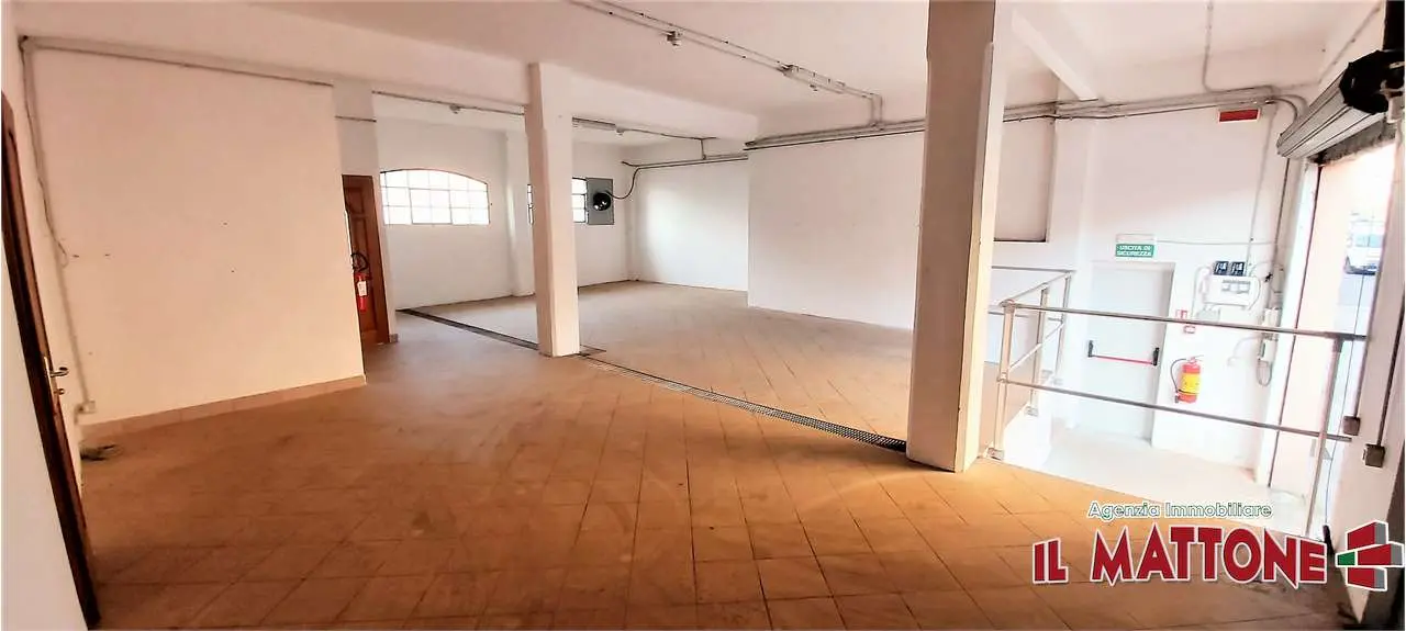 Immagine per Magazzino in affitto a Campomorone via Villa Piana