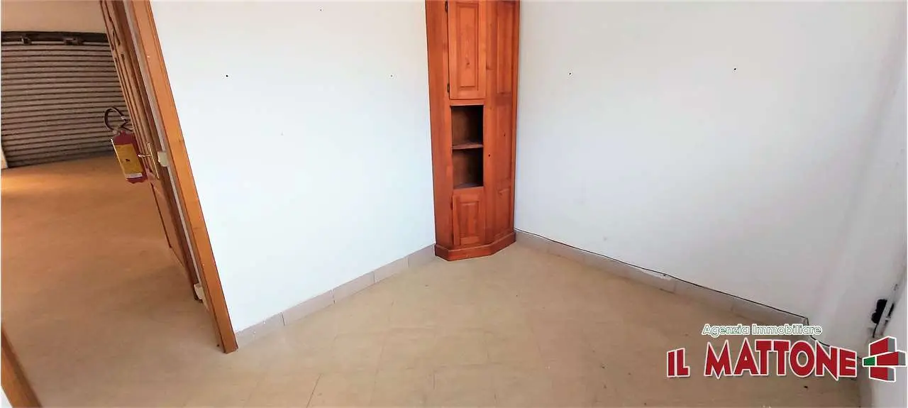 Immagine per Magazzino in affitto a Campomorone via Villa Piana