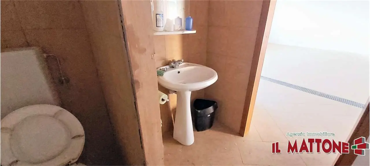 Immagine per Magazzino in affitto a Campomorone via Villa Piana