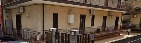 Appartamento via Paolo Vasta 127, Aci Sant'Antonio