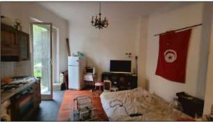 Appartamento 8, Genova