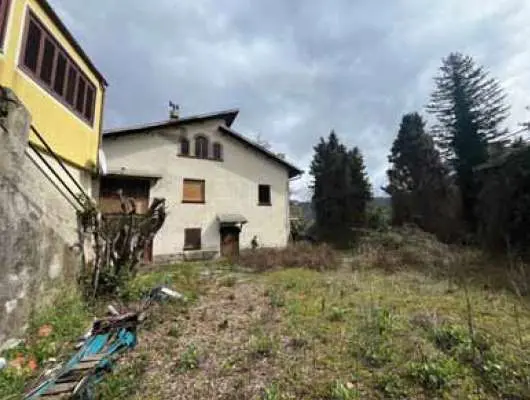 Casa Indipendente via Natale Torre 29, Serra Riccò