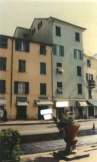 Immagine per Appartamento in asta a Genova via Lungomare Di Pegli 7