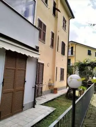 Appartamento via Genova 488, La Spezia